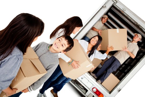 Customer raising a complaint during a removals service