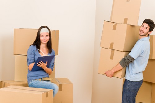 Storage and moving solutions for student removals in Barnes