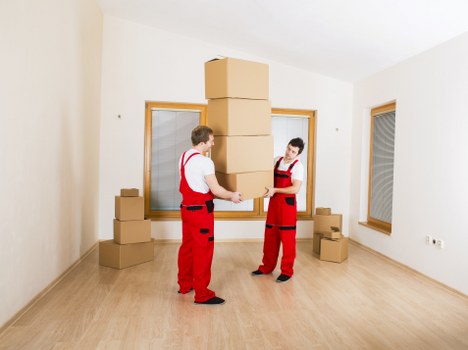 Planning commercial moves in Barnes with labeled boxes and workstations